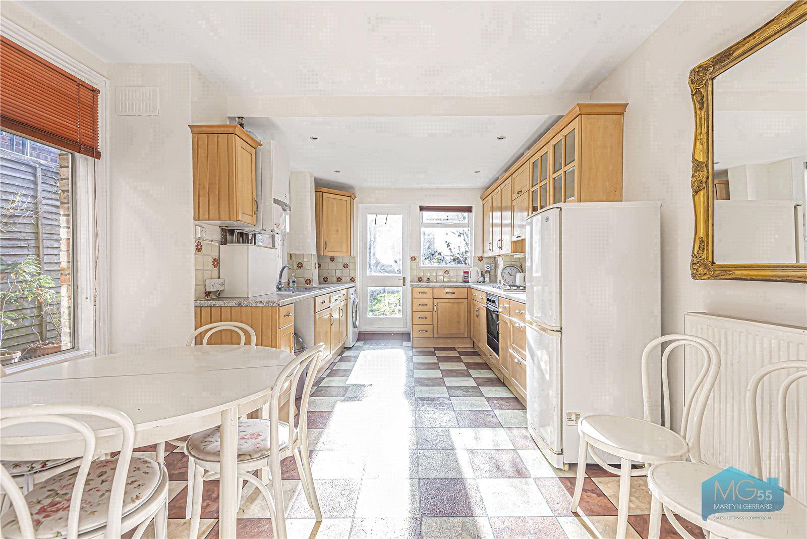 5 bedroom Terraced House to rent - Martyn Gerrard
