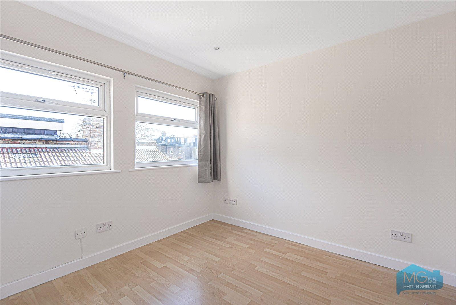 5 bedroom Terraced House to rent - Martyn Gerrard