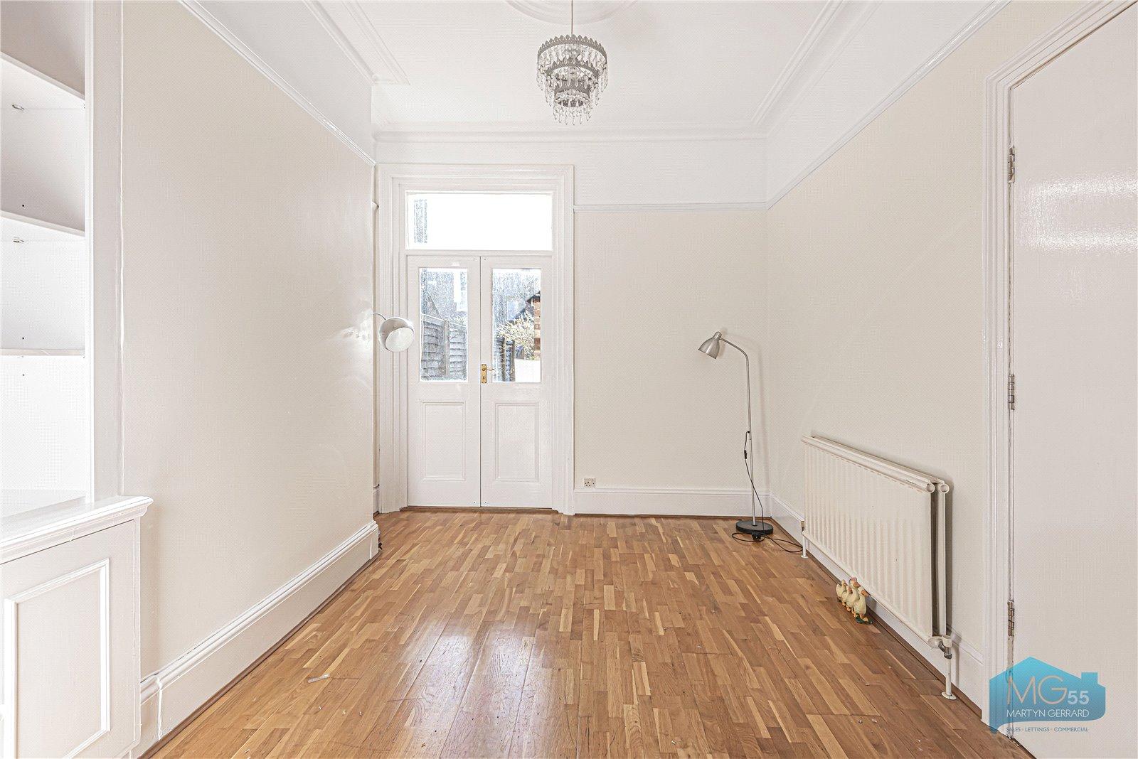 5 bedroom Terraced House to rent - Martyn Gerrard