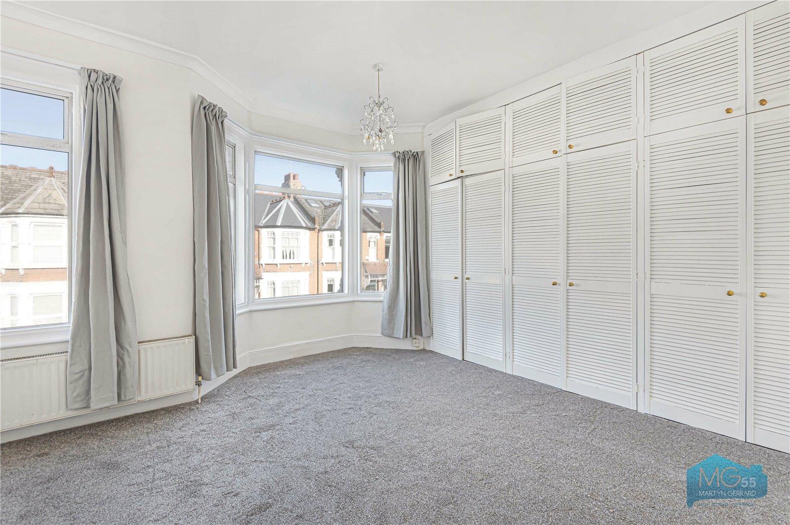 5 bedroom Terraced House to rent - Martyn Gerrard
