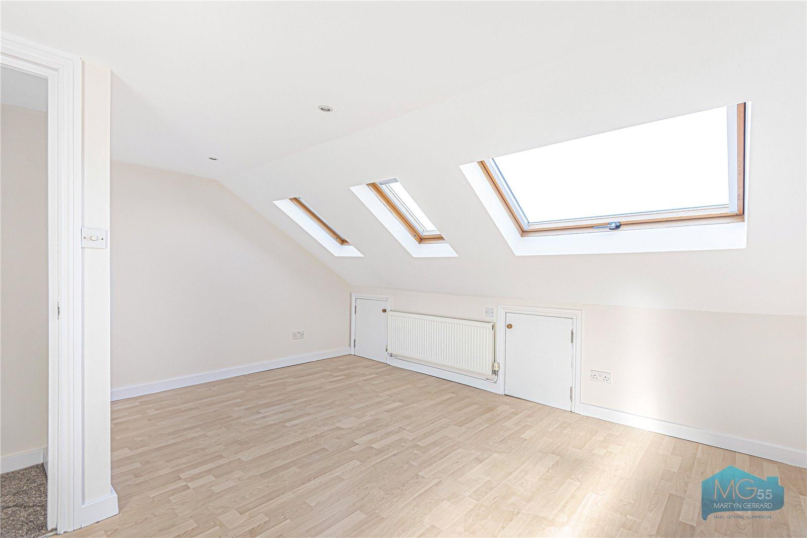 5 bedroom Terraced House to rent - Martyn Gerrard