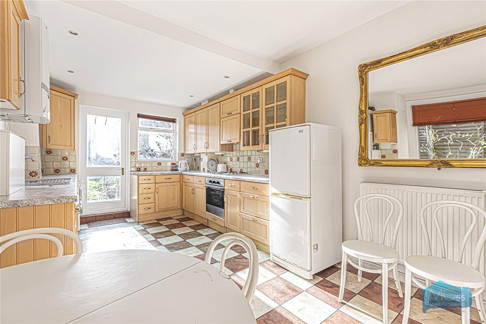 5 bedroom Terraced House to rent - Martyn Gerrard