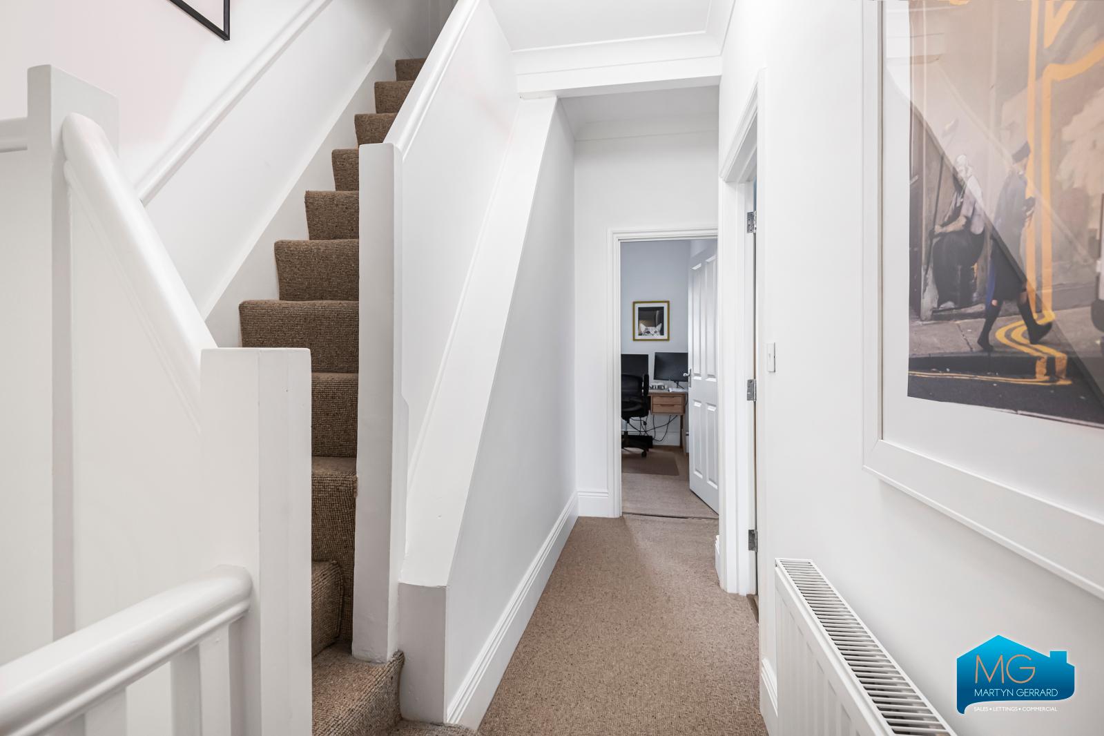 5 bedroom Terraced House to rent - Martyn Gerrard
