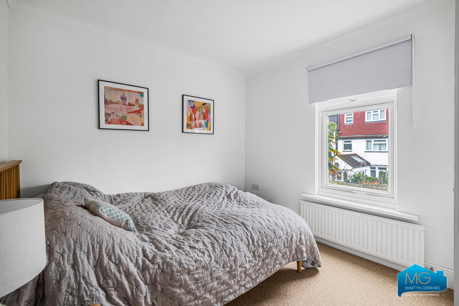 5 bedroom Terraced House to rent - Martyn Gerrard