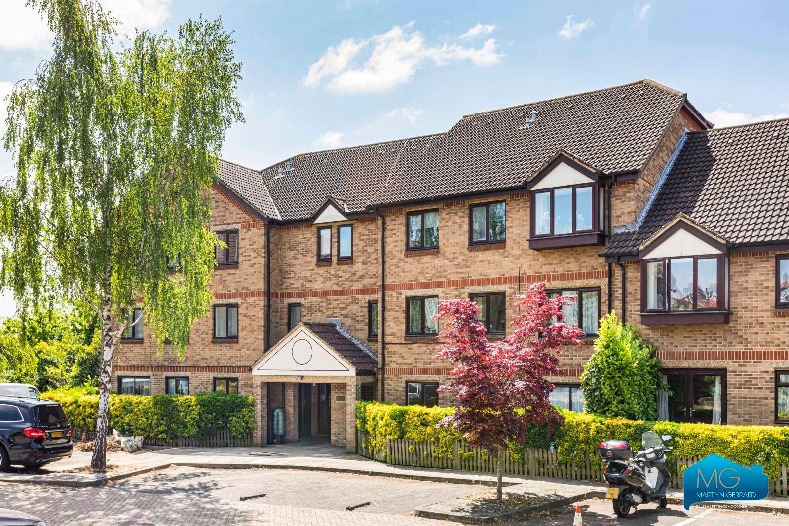 2 bedroom Apartment to rent - Martyn Gerrard