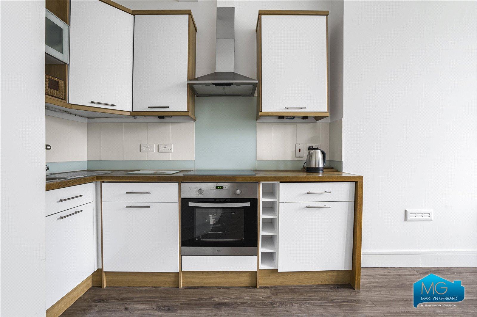 1 bedroom Apartment to rent - Martyn Gerrard