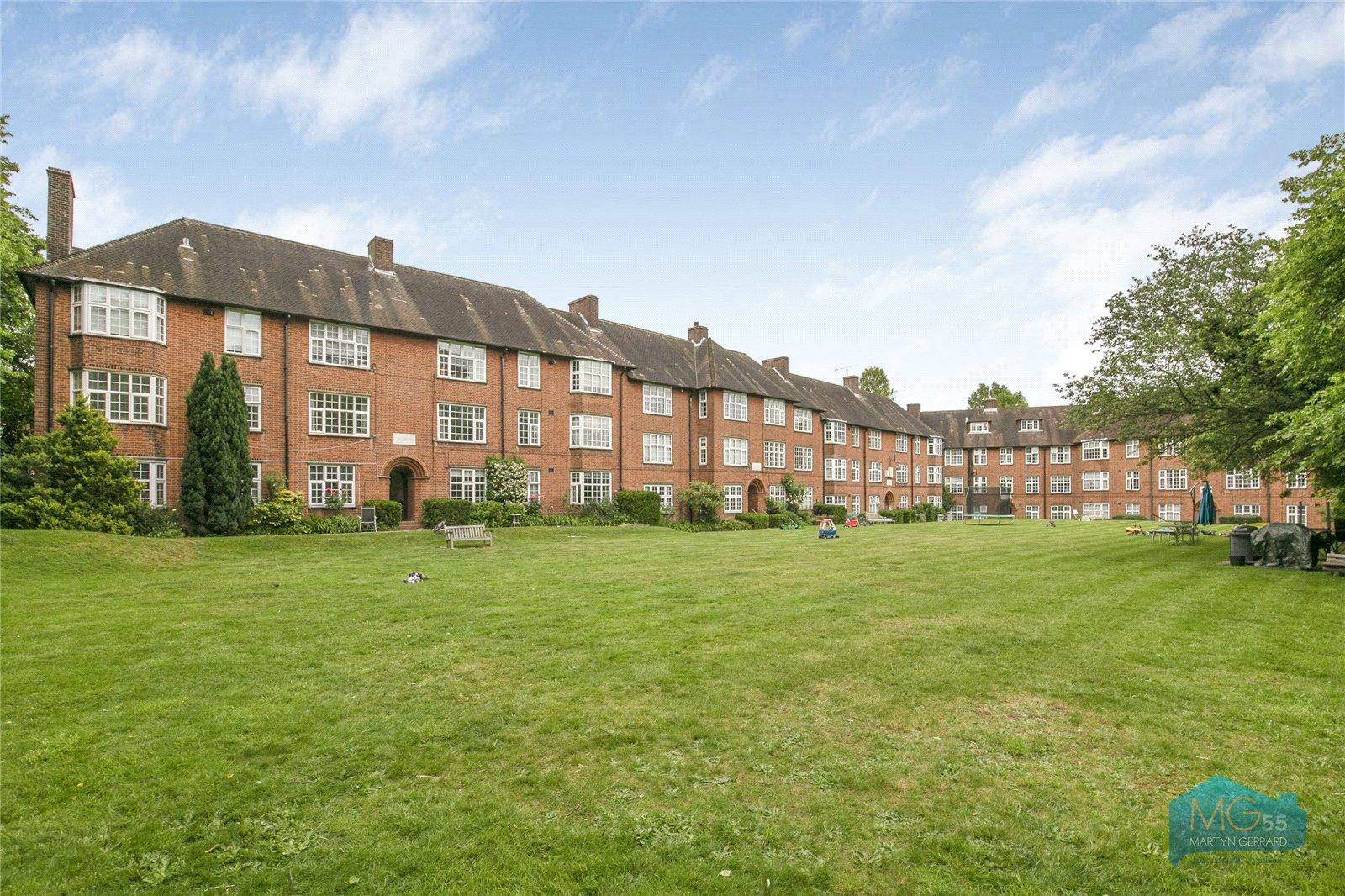 2 bedroom Apartment to rent - Martyn Gerrard