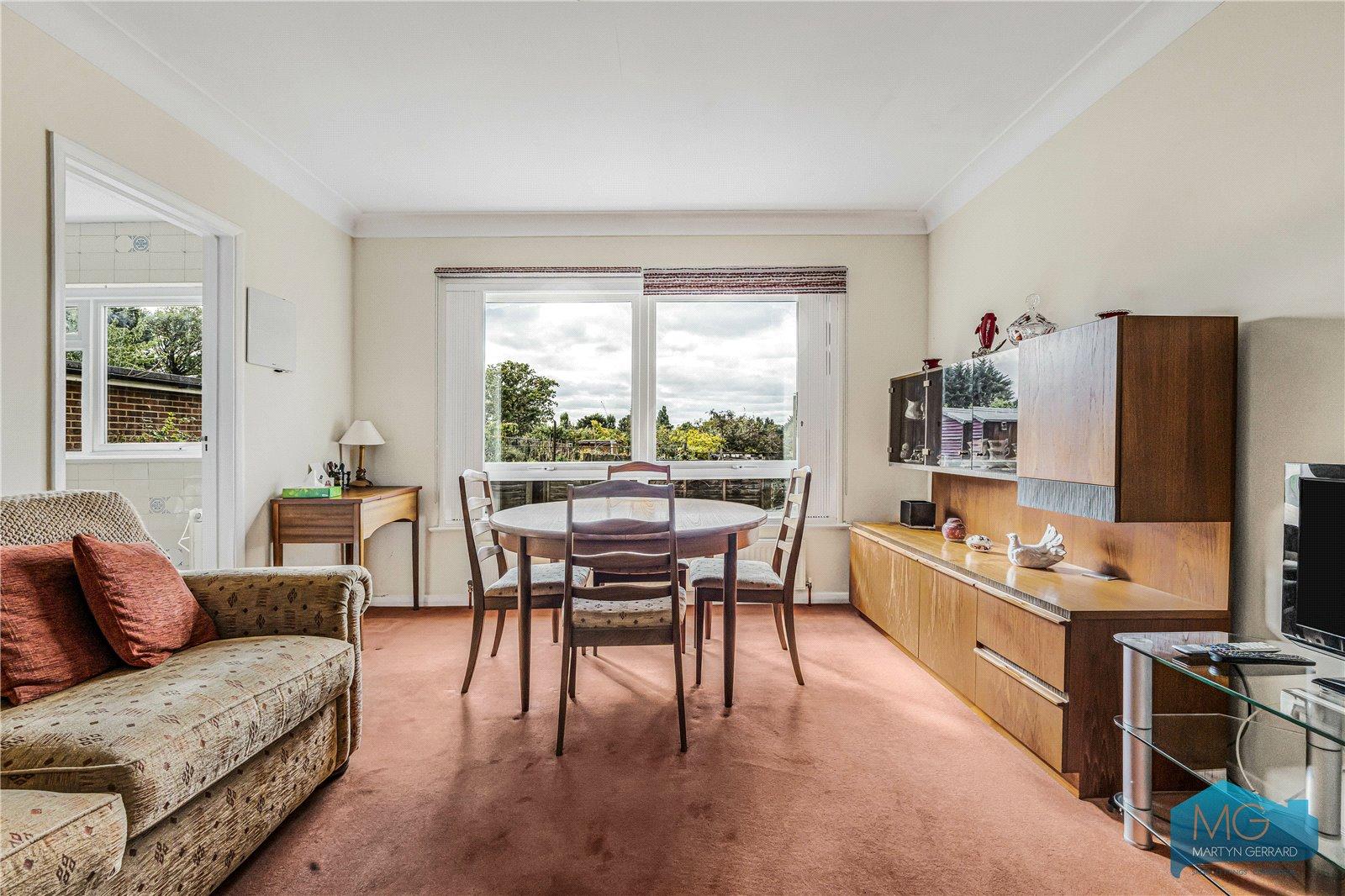 2 bedroom Ground Floor Flat for sale - Martyn Gerrard
