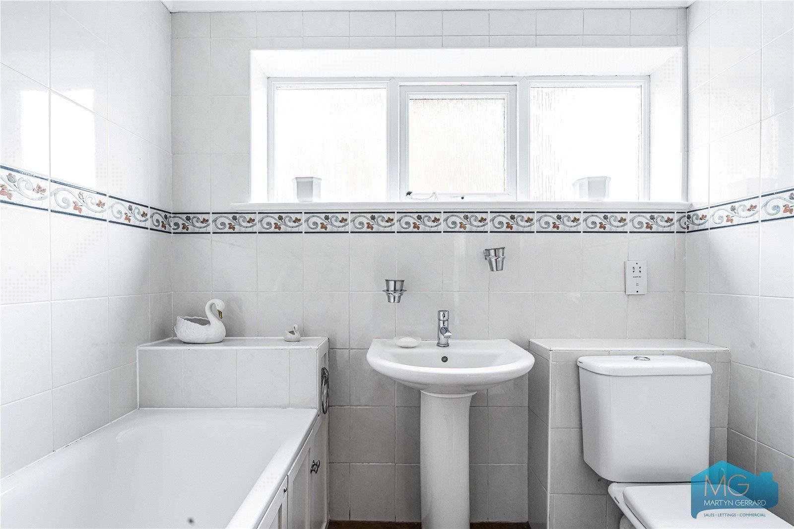 2 bedroom Ground Floor Flat for sale - Martyn Gerrard