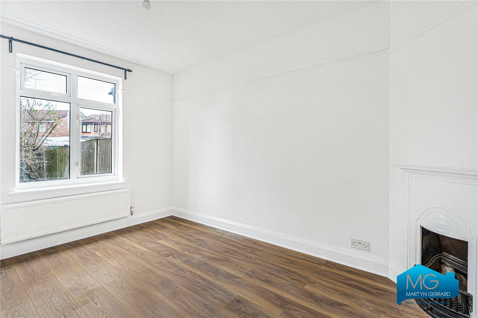 3 bedroom Ground Floor Flat to rent - Martyn Gerrard