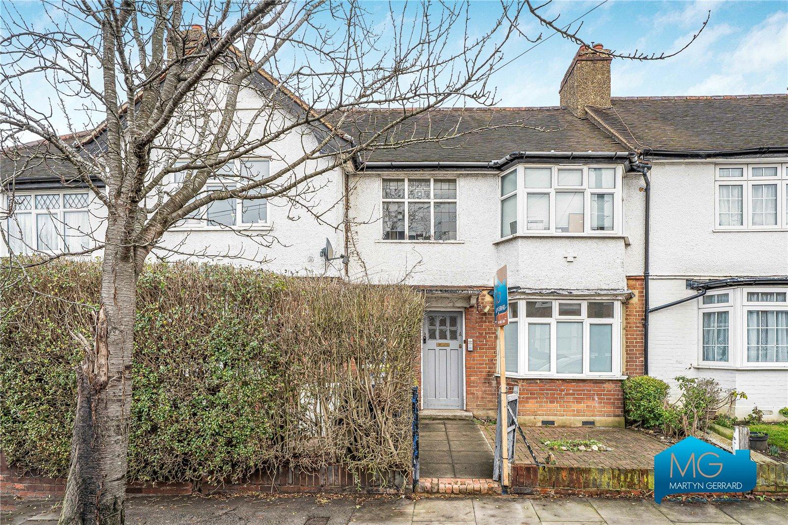 3 bedroom Ground Floor Flat to rent - Martyn Gerrard
