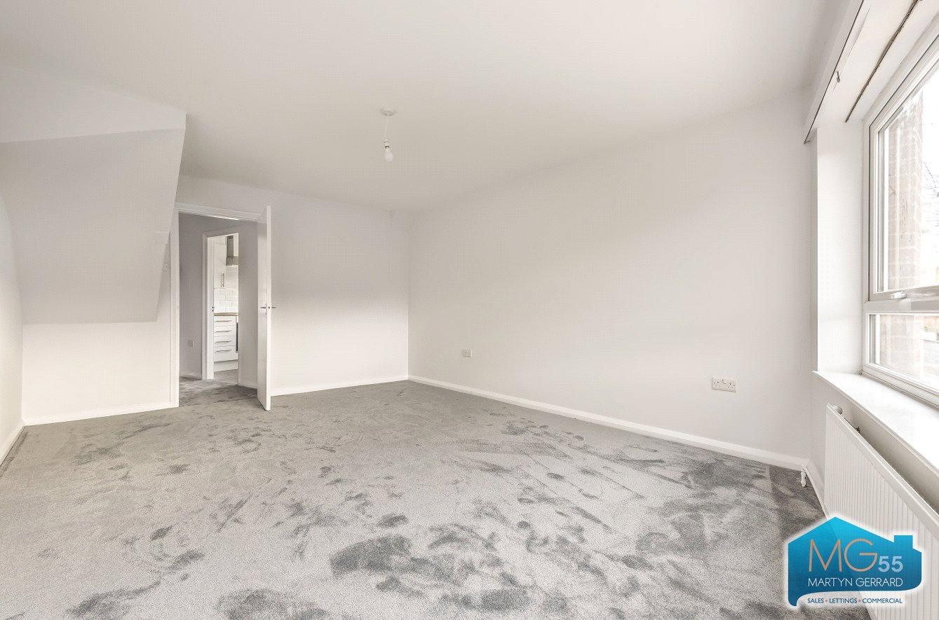 2 bedroom Maisonette to rent - Martyn Gerrard