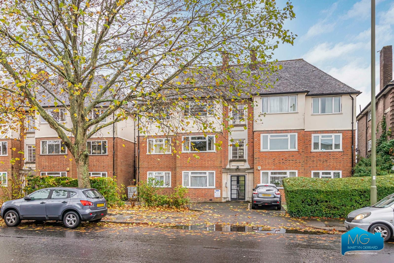 2 bedroom Apartment to rent - Martyn Gerrard