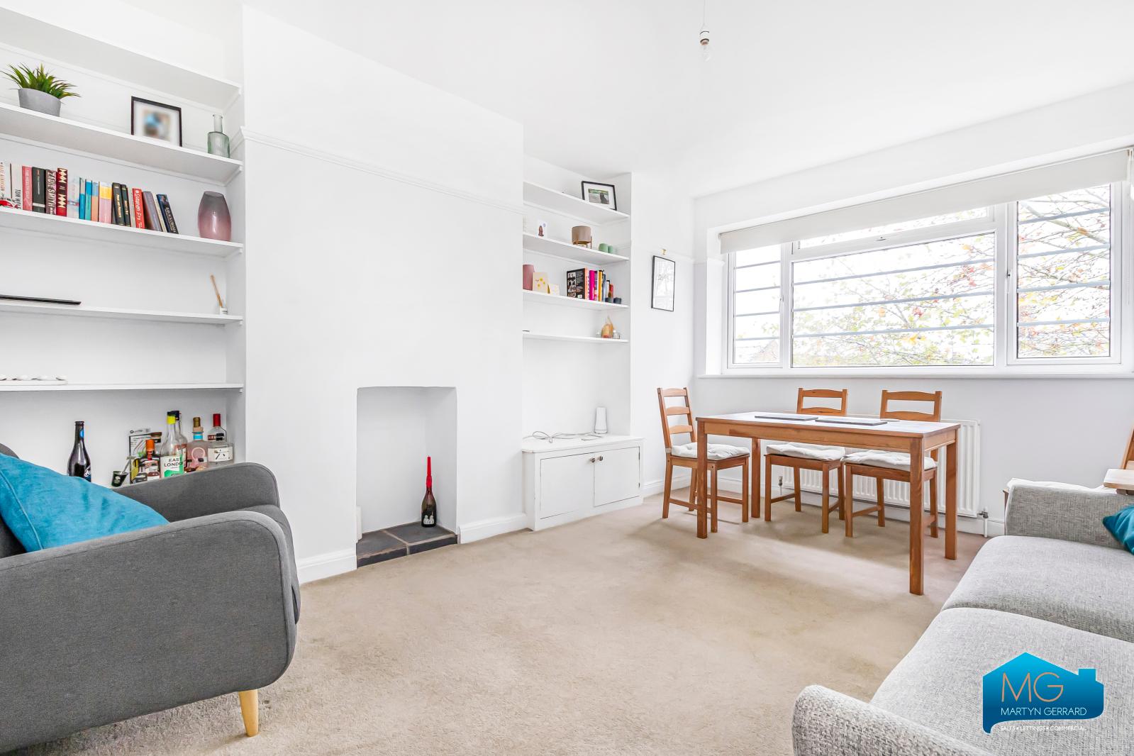 2 bedroom Apartment to rent - Martyn Gerrard