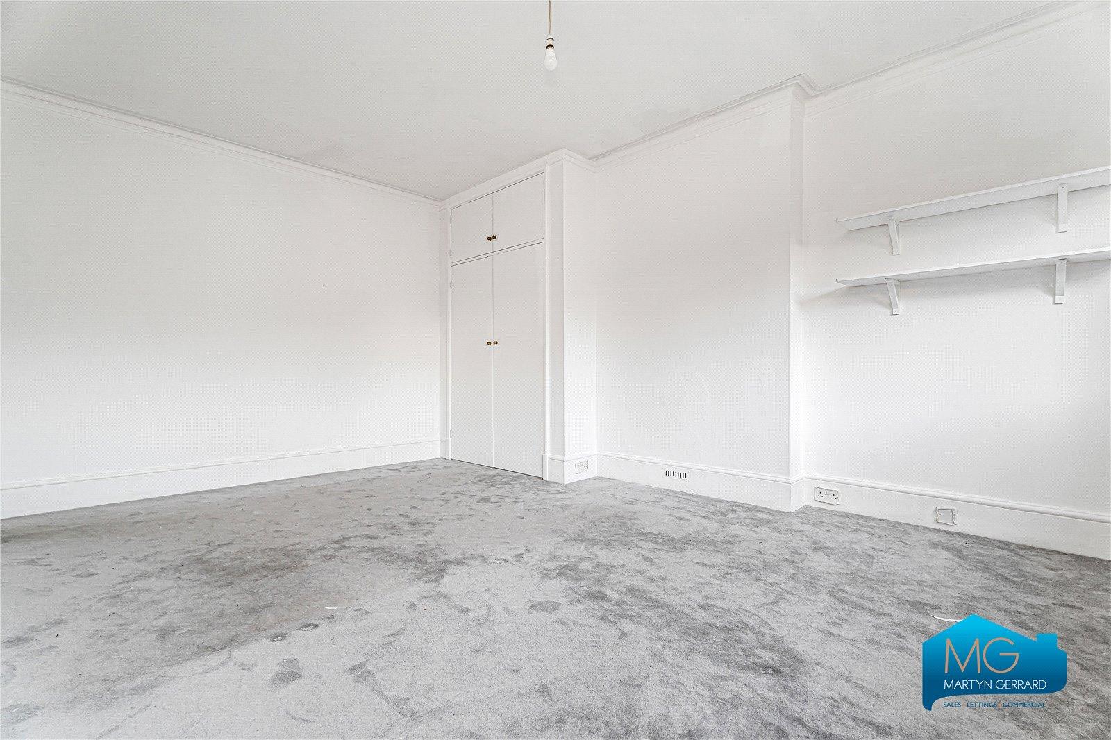 1 bedroom Apartment to rent - Martyn Gerrard