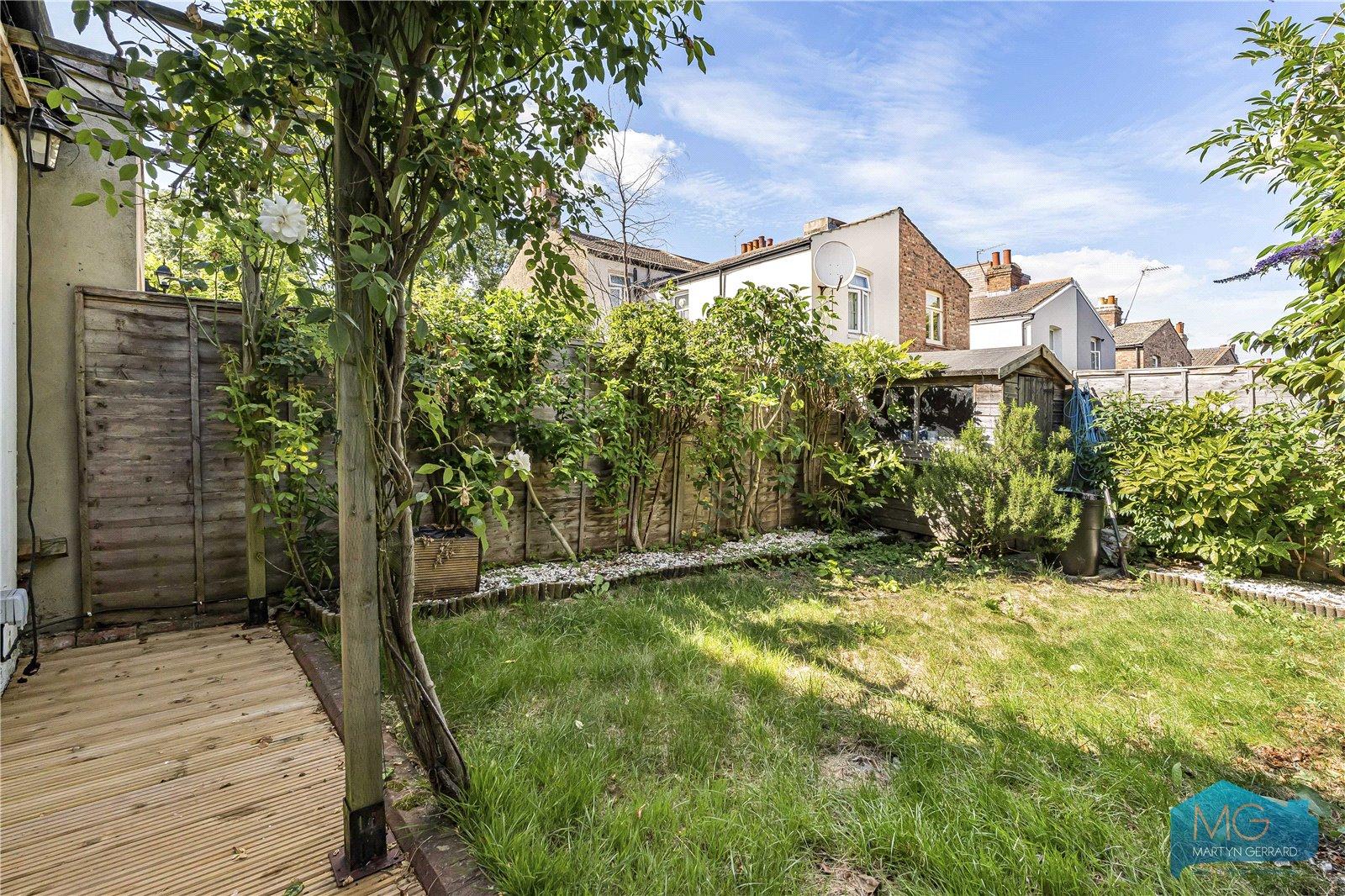 2 bedroom Ground Floor Flat for sale - Martyn Gerrard