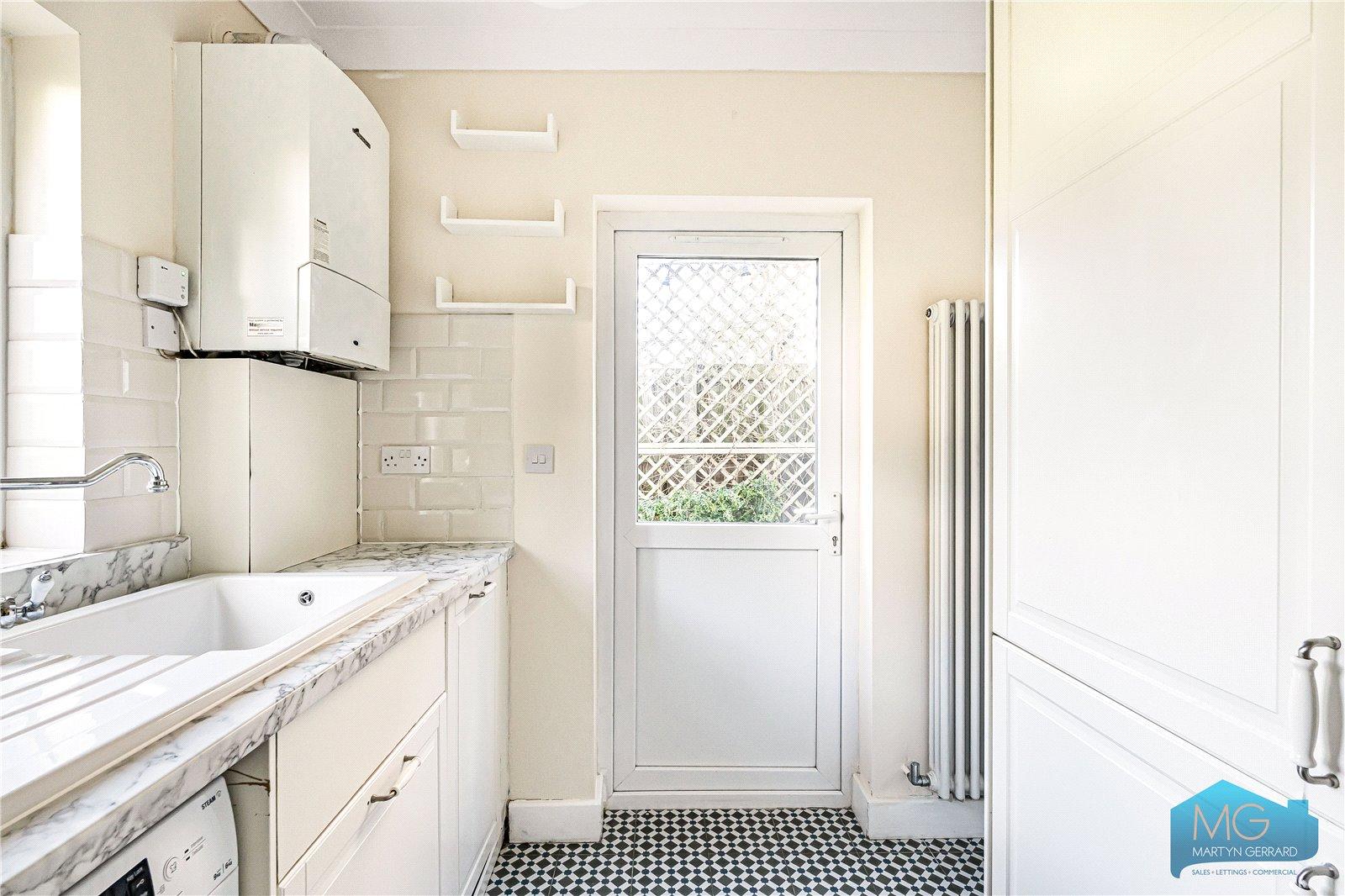 2 bedroom Ground Floor Flat for sale - Martyn Gerrard