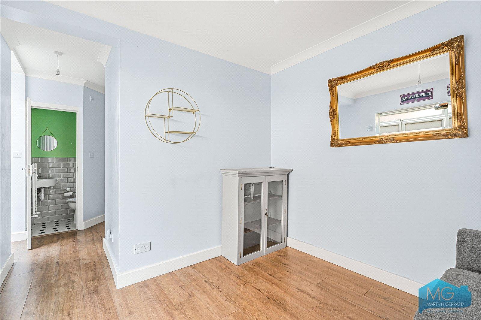 2 bedroom Ground Floor Flat for sale - Martyn Gerrard