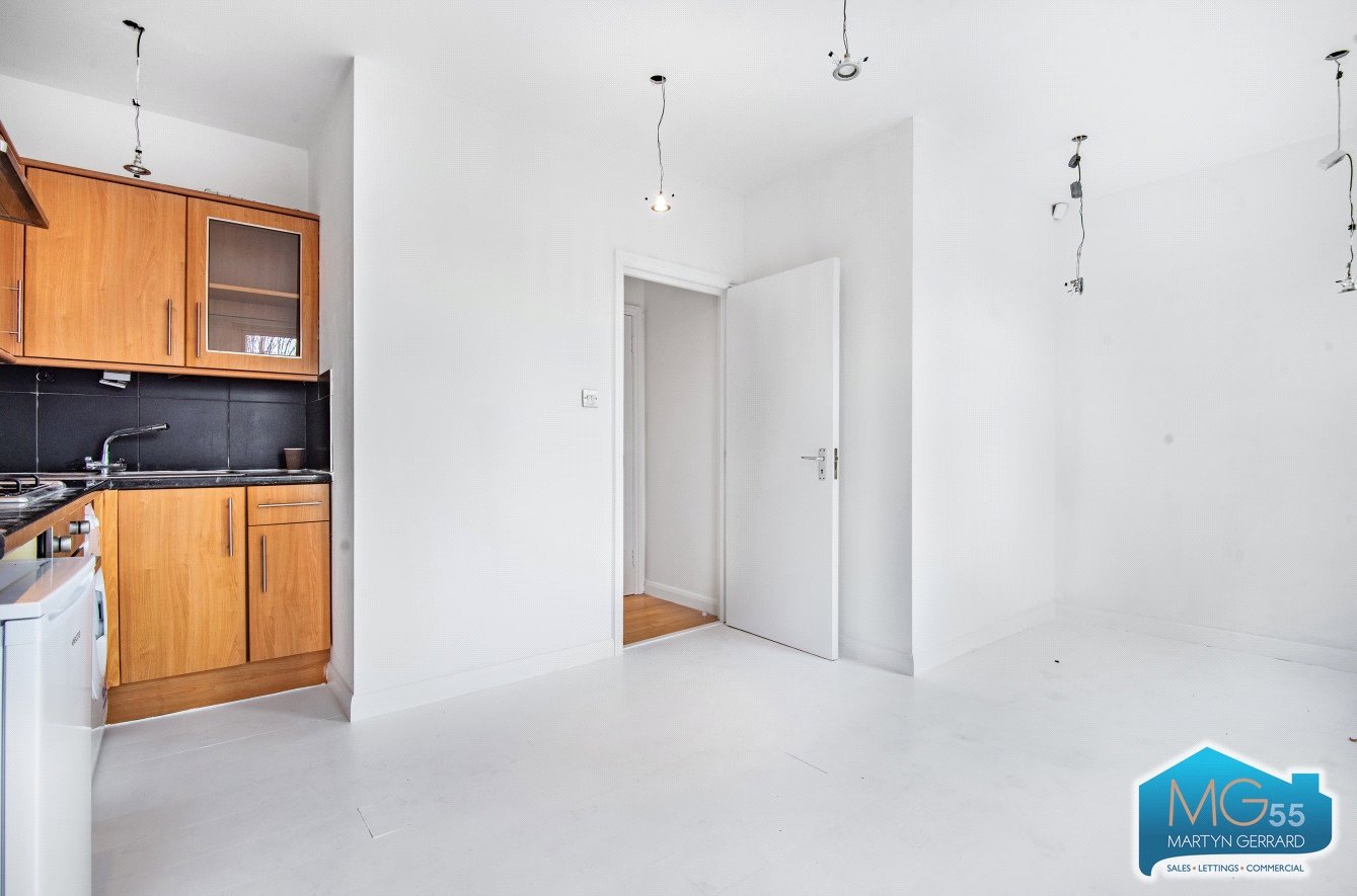 1 bedroom Apartment for sale - Martyn Gerrard