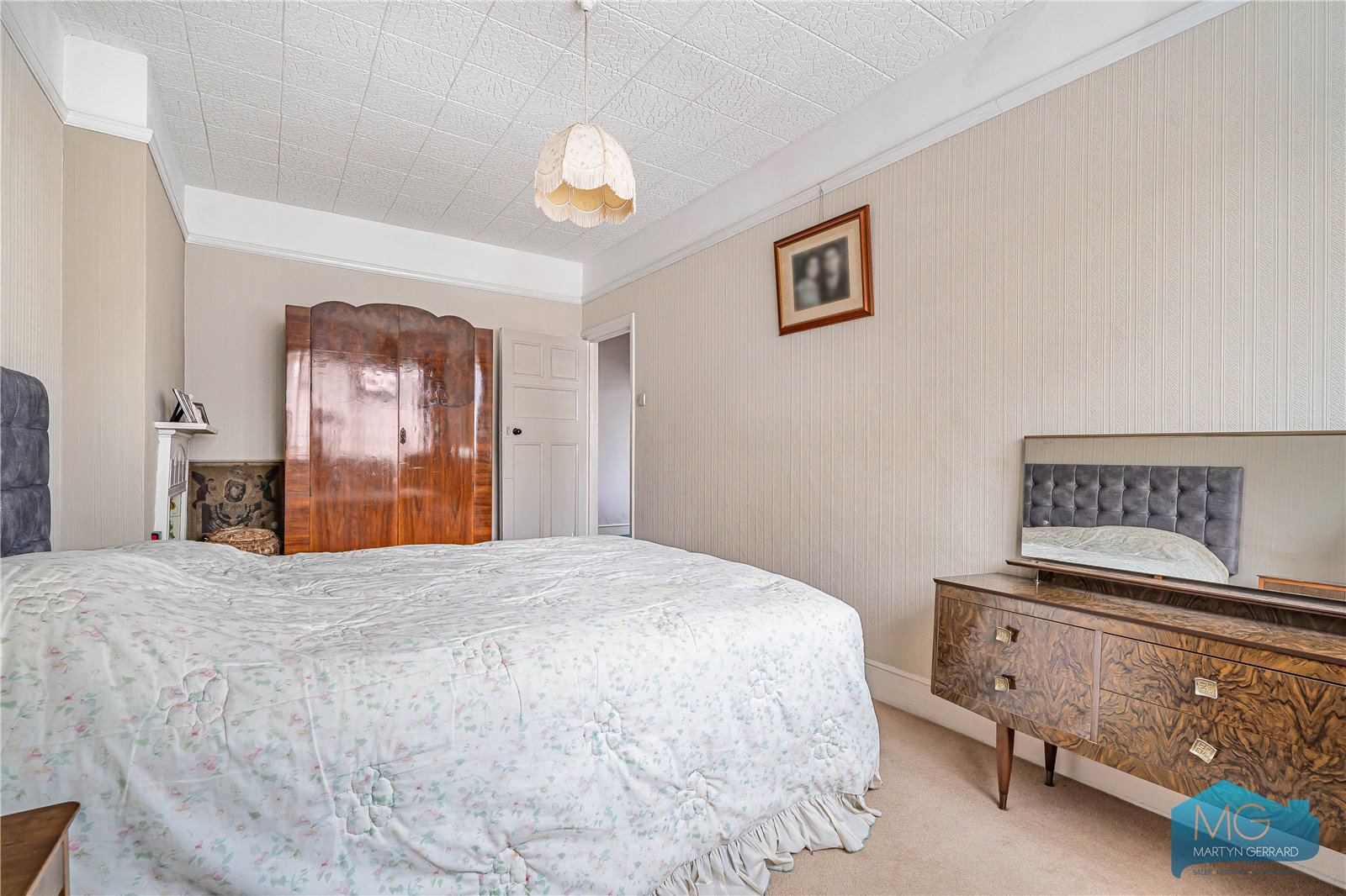 4 bedroom Detached House for sale - Martyn Gerrard