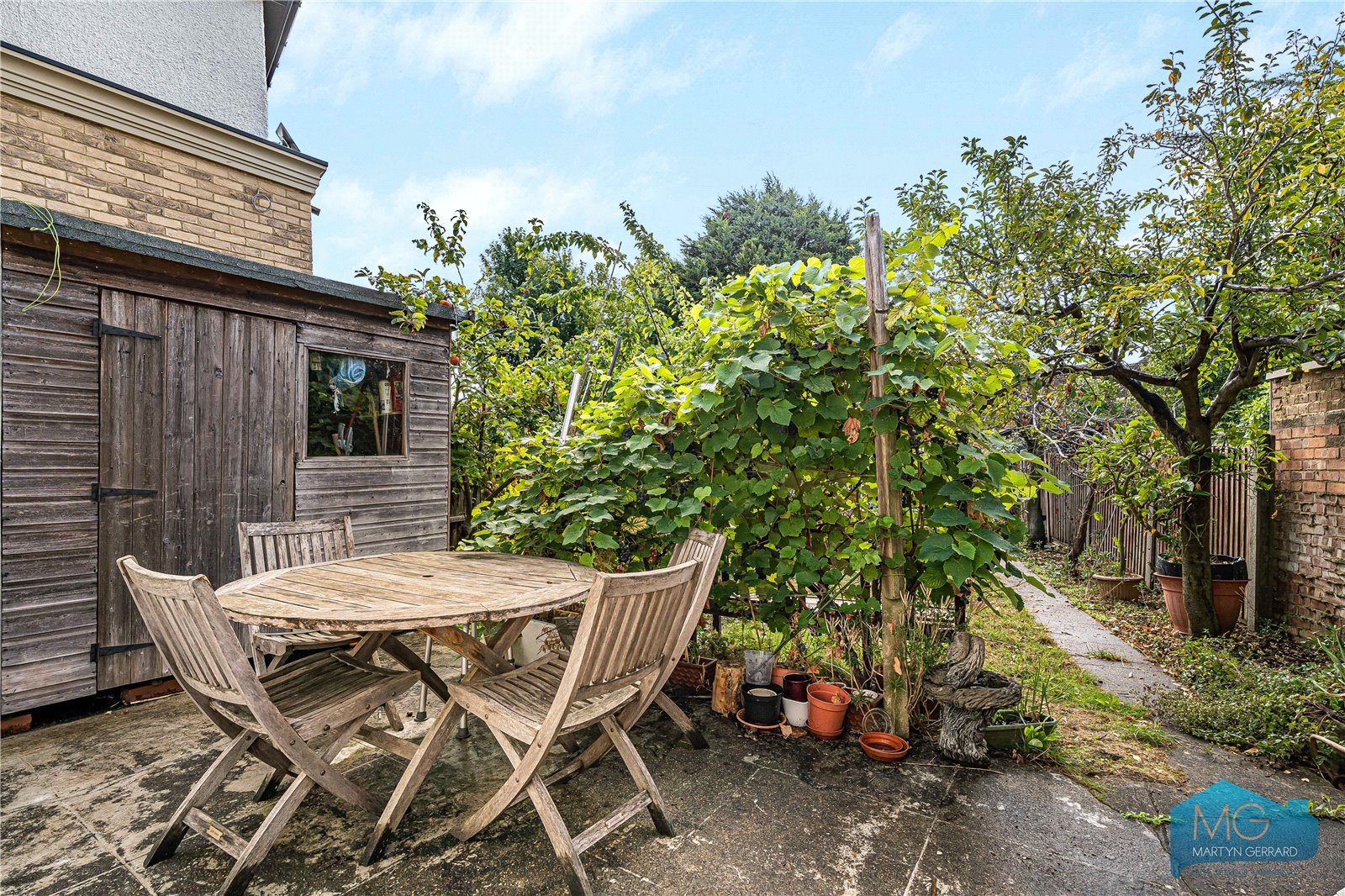 4 bedroom Detached House for sale - Martyn Gerrard