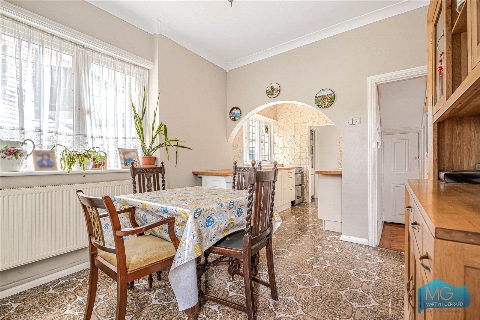 4 bedroom Detached House for sale - Martyn Gerrard