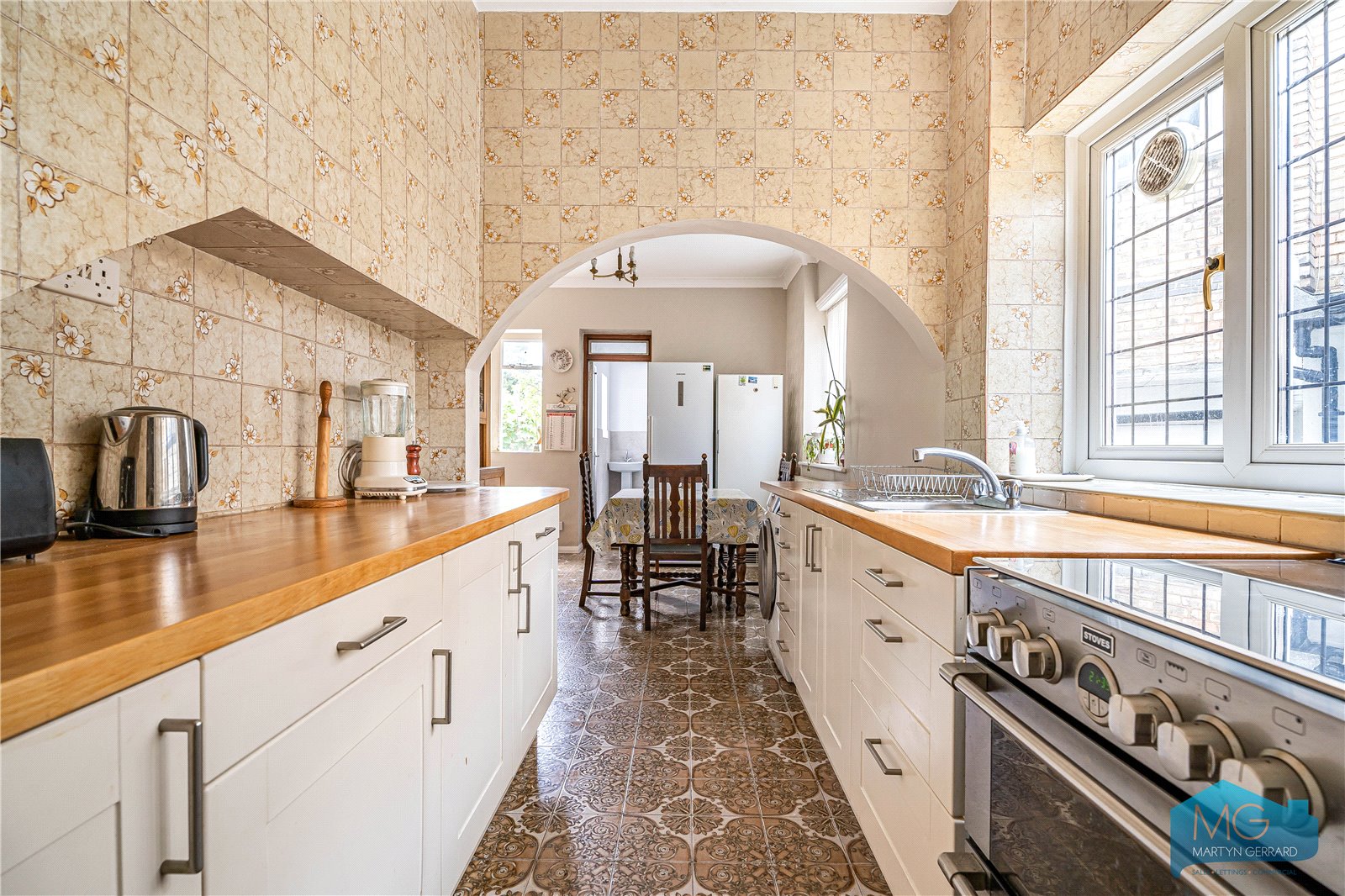 4 bedroom Detached House for sale - Martyn Gerrard