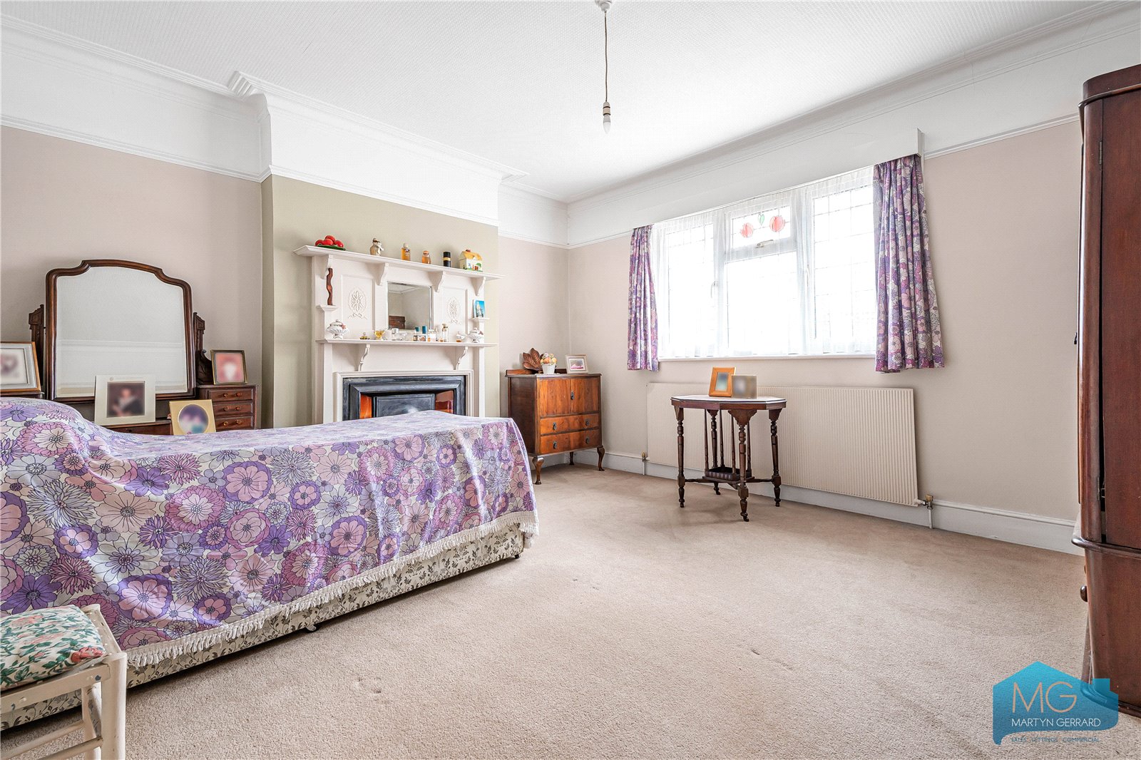 4 bedroom Detached House for sale - Martyn Gerrard