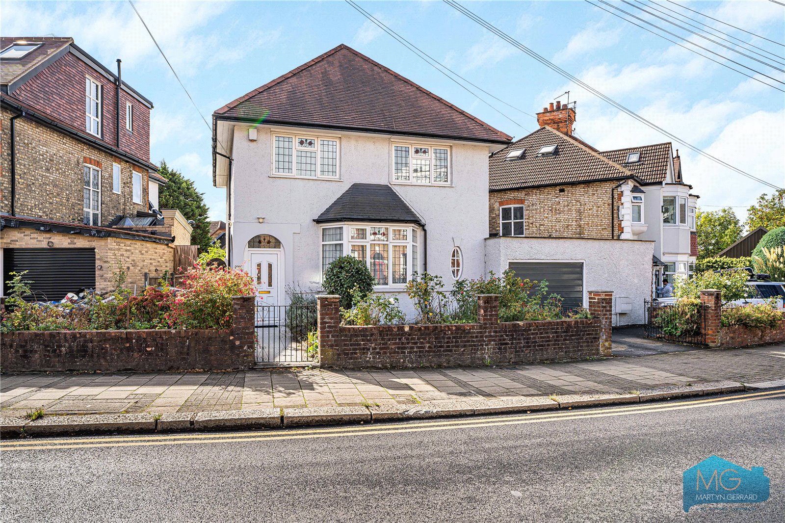4 bedroom Detached House for sale - Martyn Gerrard