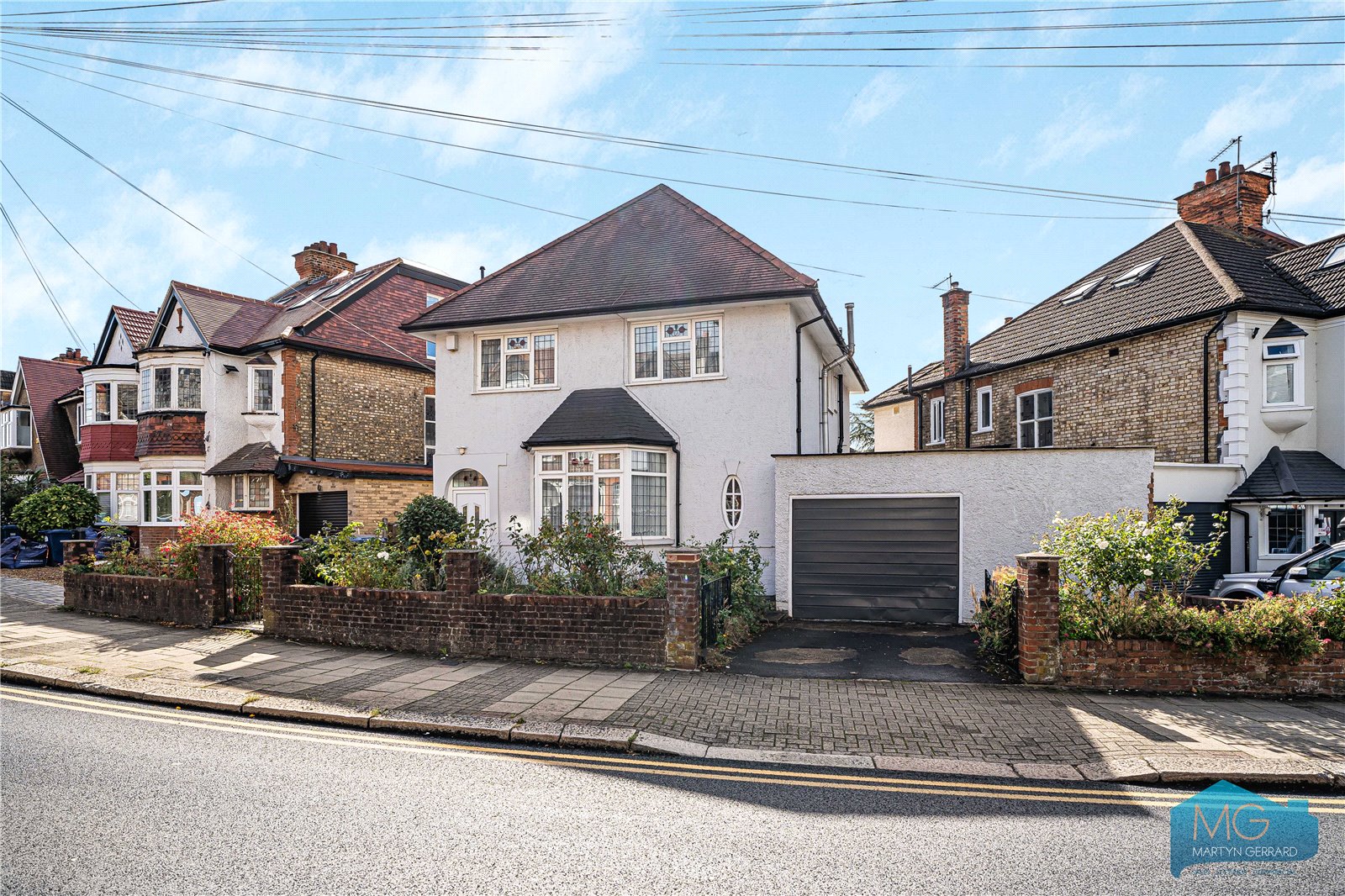 4 bedroom Detached House for sale - Martyn Gerrard