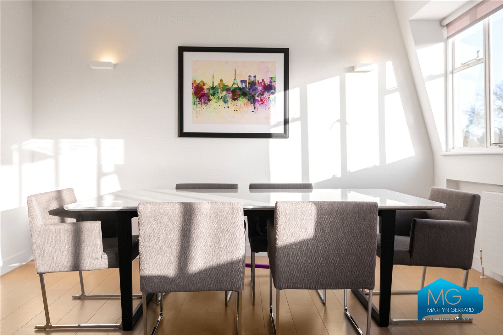 2 bedroom Apartment to rent - Martyn Gerrard