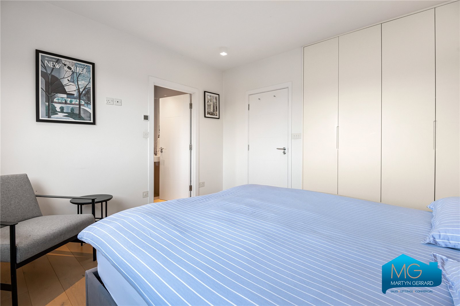 2 bedroom Apartment to rent - Martyn Gerrard