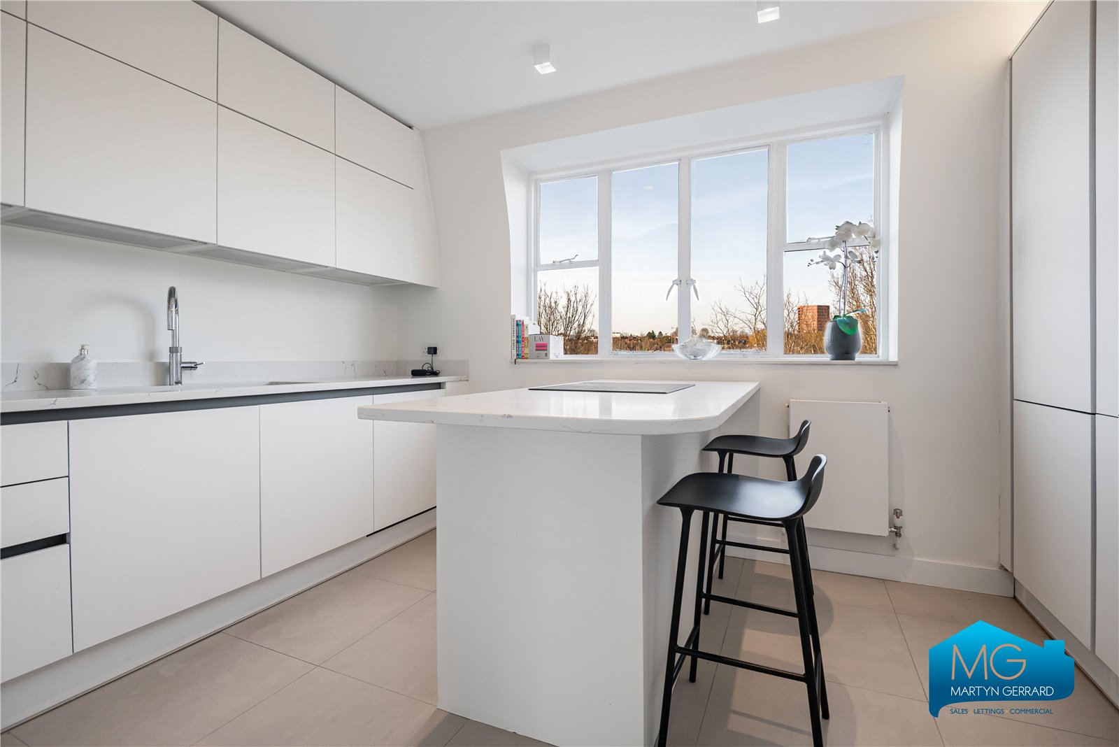 Lyttelton Road, East Finchley, London, N2+ - Martyn Gerrard
