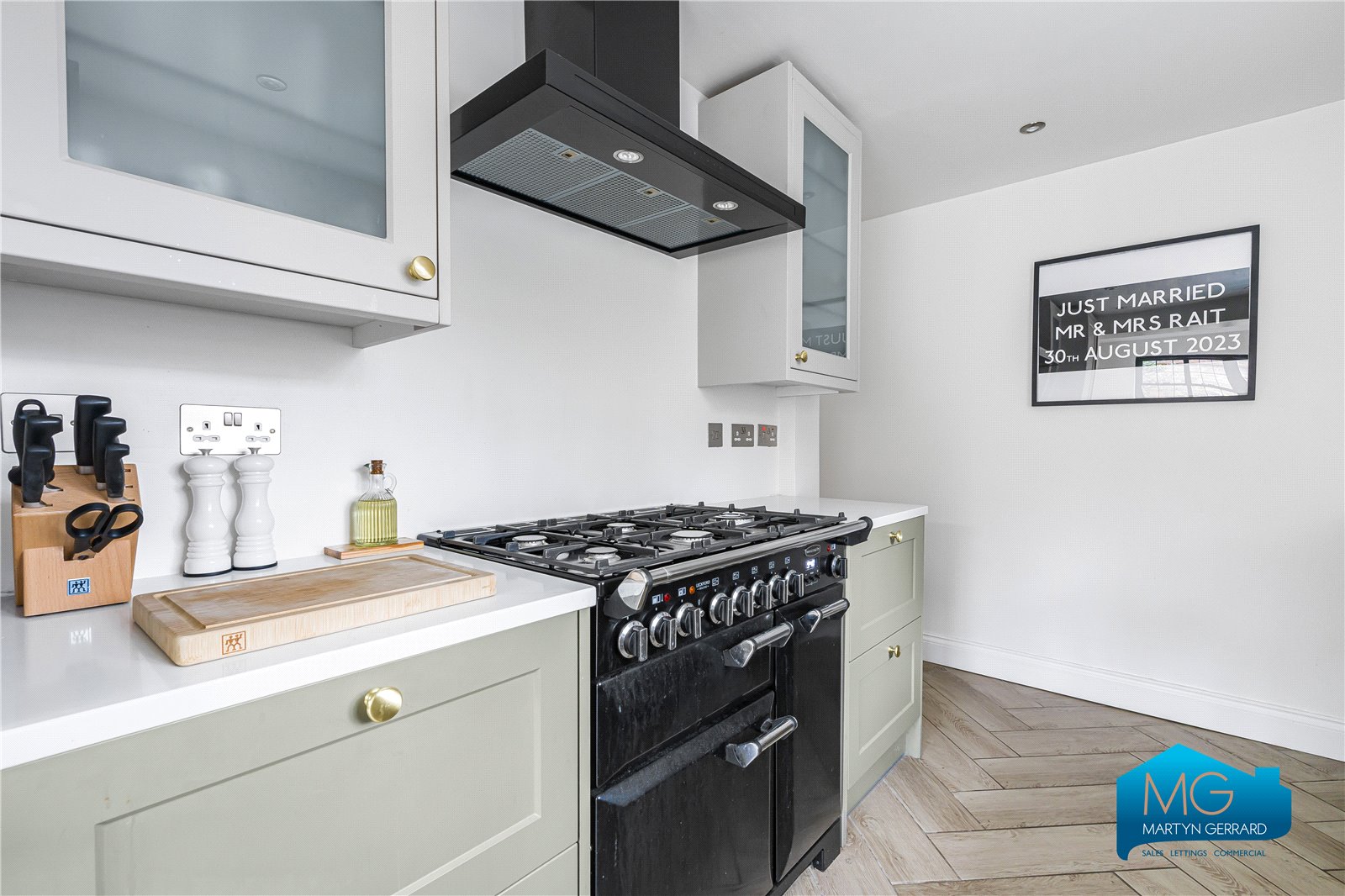 3 bedroom Ground Floor Flat to rent - Martyn Gerrard