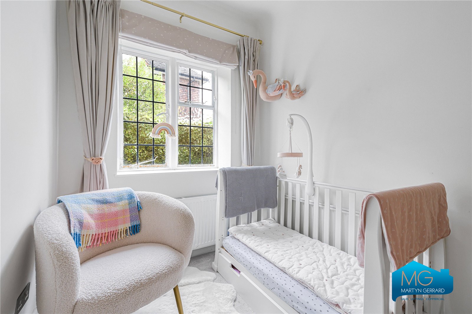 3 bedroom Ground Floor Flat to rent - Martyn Gerrard