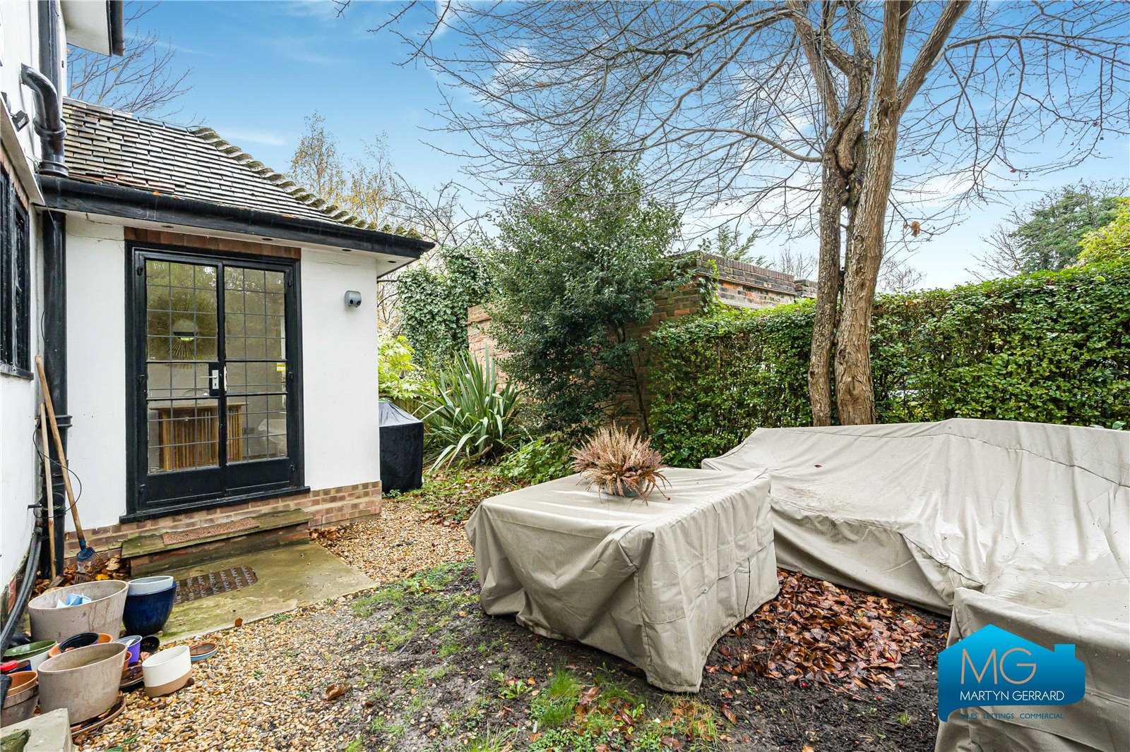 3 bedroom Ground Floor Flat to rent - Martyn Gerrard