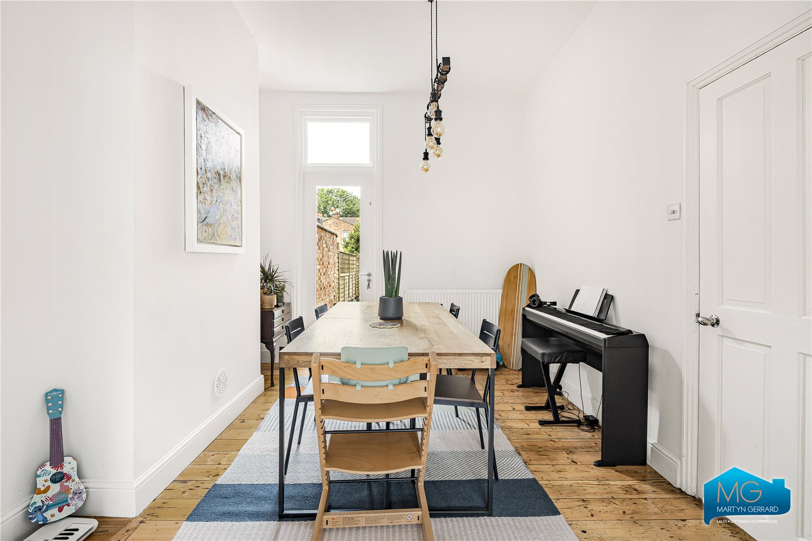 4 bedroom Terraced House to rent - Martyn Gerrard