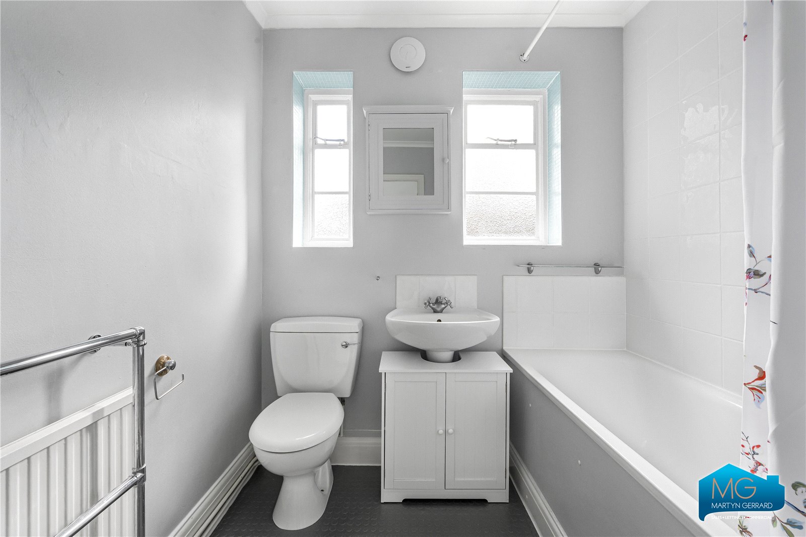 2 bedroom Apartment to rent - Martyn Gerrard