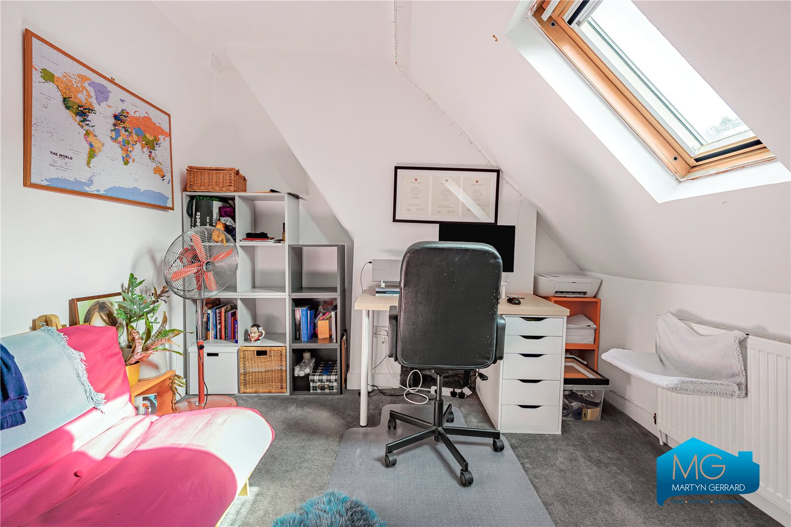 4 bedroom Terraced House to rent - Martyn Gerrard