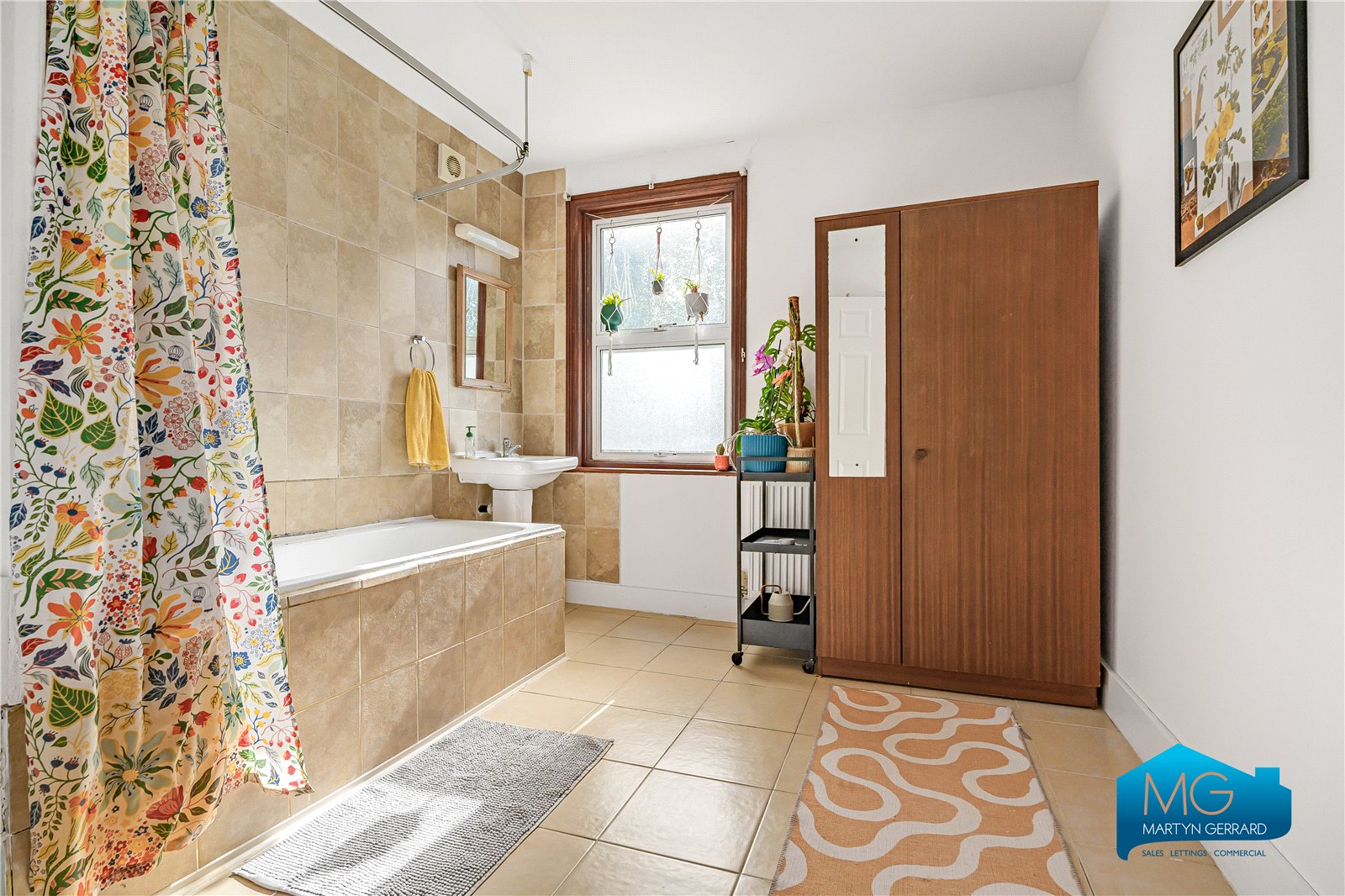 4 bedroom Terraced House to rent - Martyn Gerrard