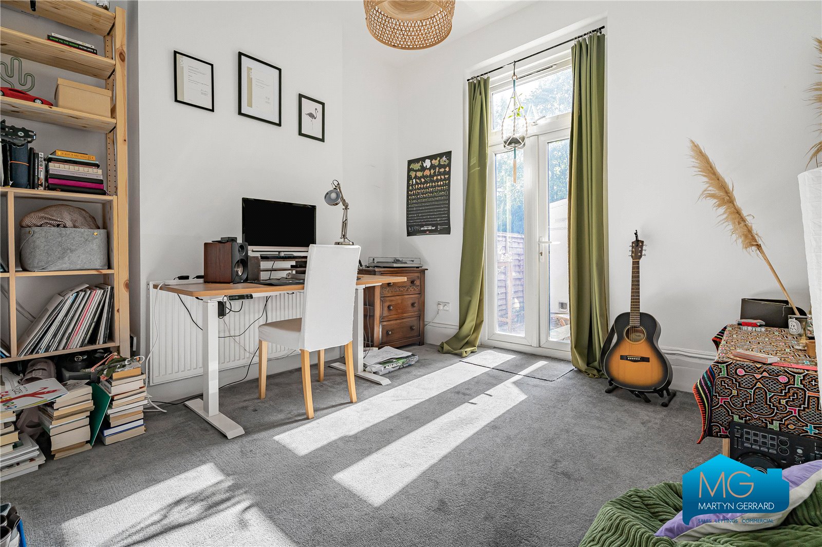 4 bedroom Terraced House to rent - Martyn Gerrard