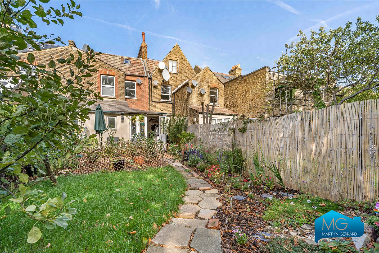 4 bedroom Terraced House to rent - Martyn Gerrard