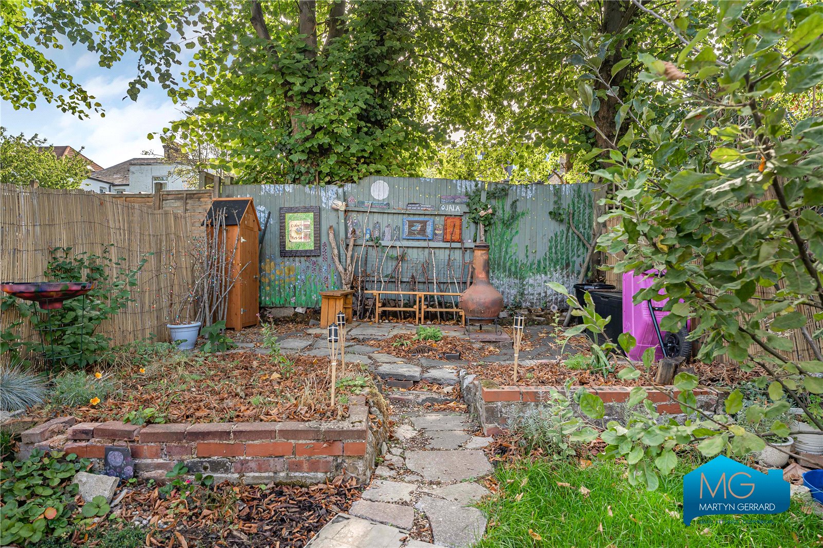 4 bedroom Terraced House to rent - Martyn Gerrard