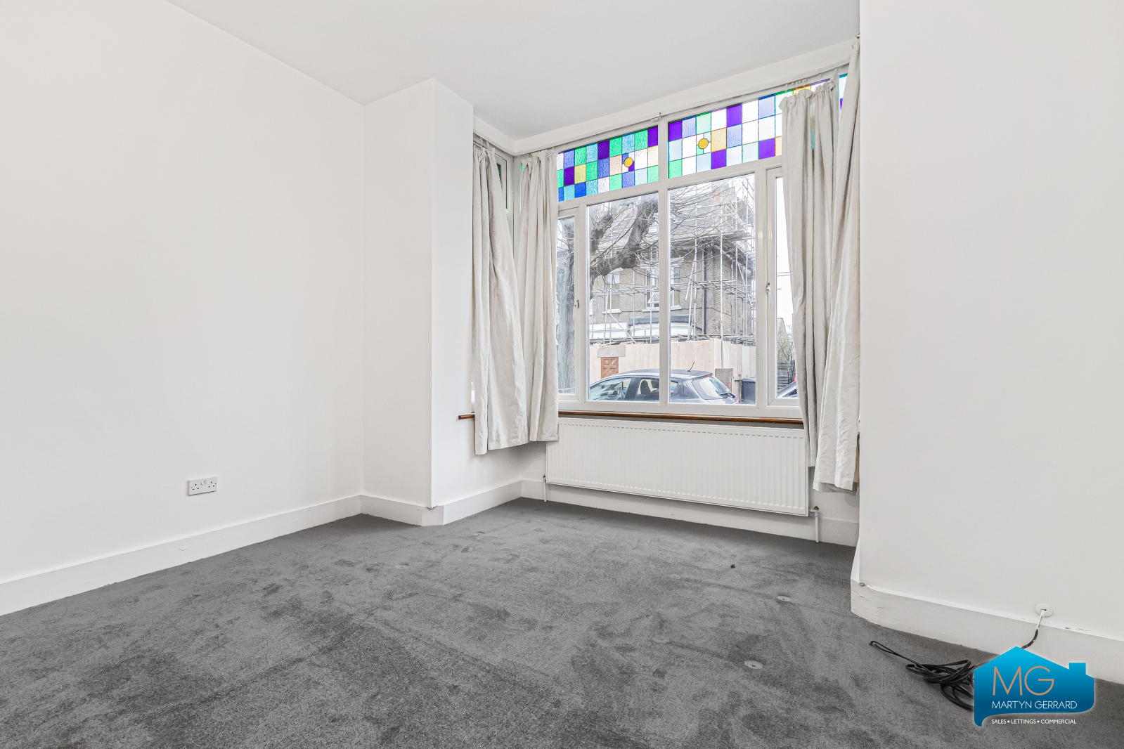 4 bedroom Terraced House to rent - Martyn Gerrard