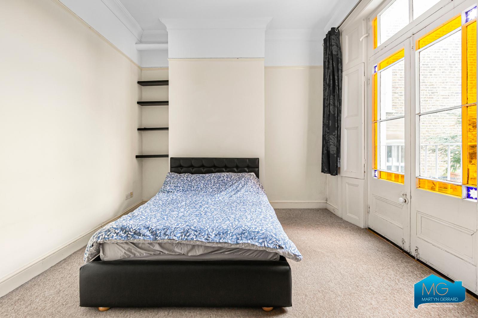 2 bedroom Ground Floor Flat to rent - Martyn Gerrard