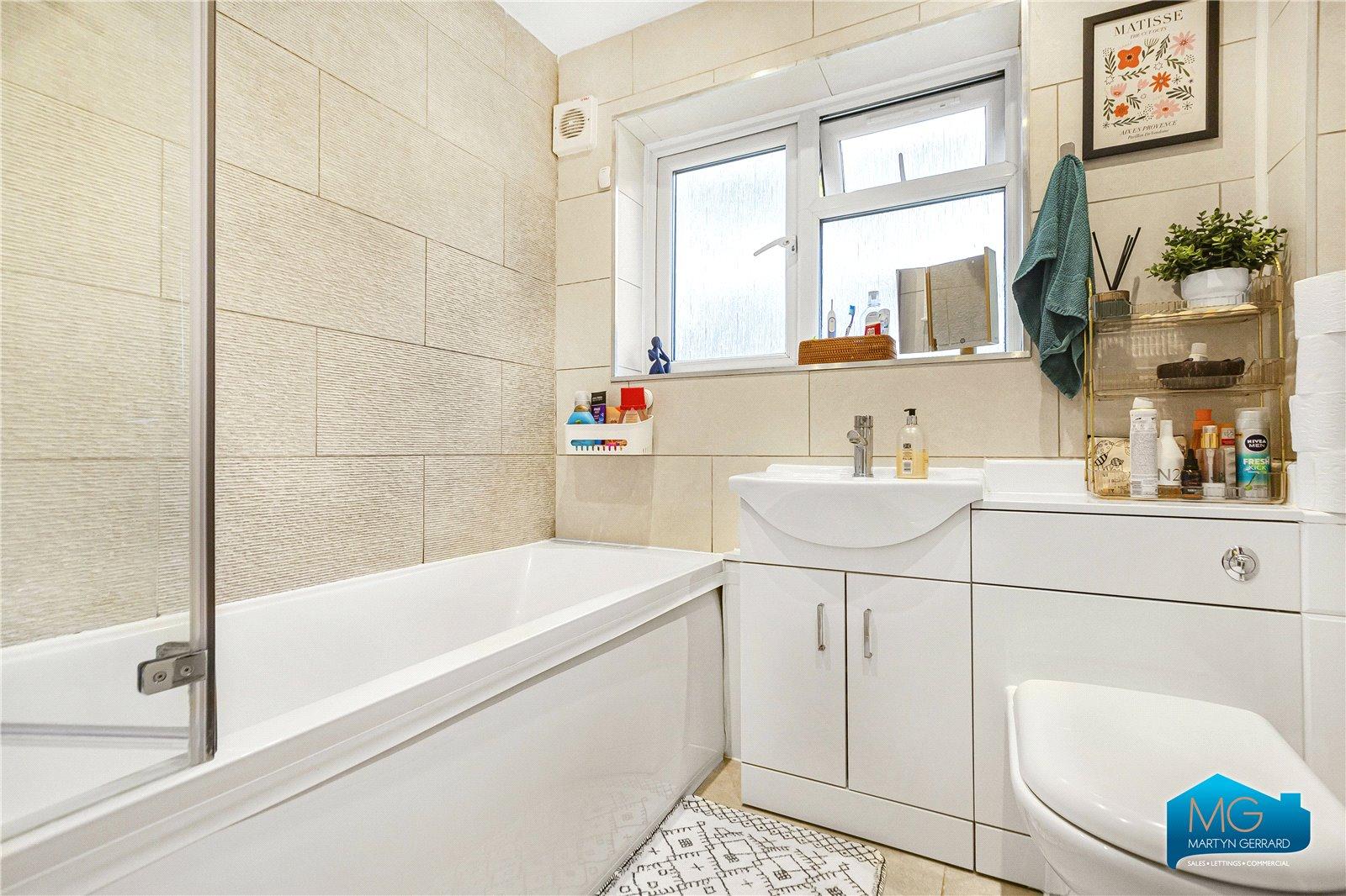 2 bedroom Maisonette to rent - Martyn Gerrard