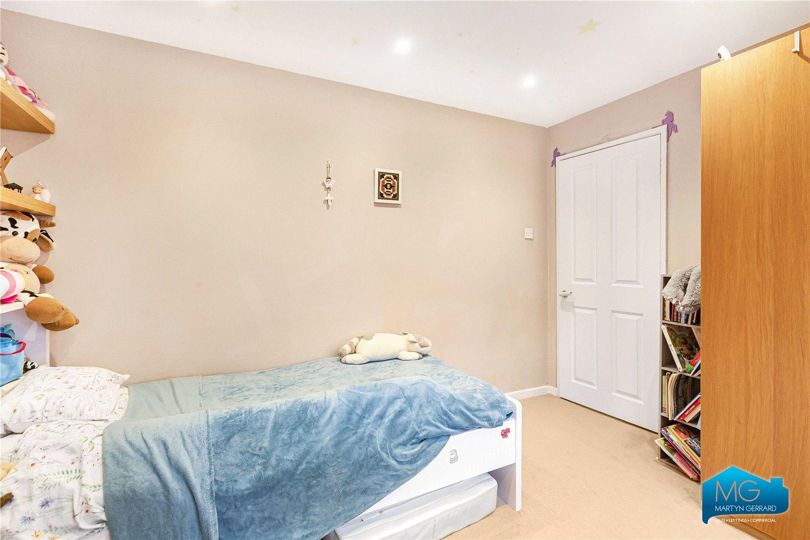 2 bedroom Maisonette to rent - Martyn Gerrard
