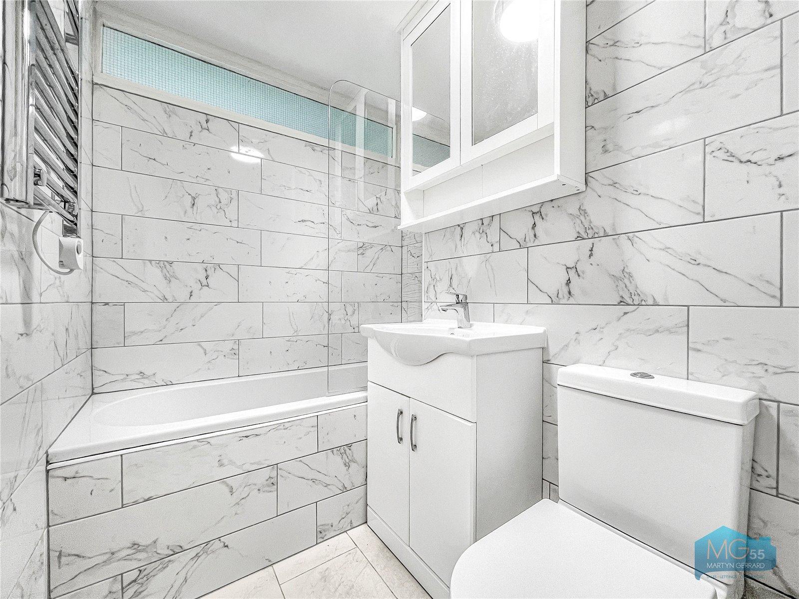 1 bedroom Ground Floor Flat to rent - Martyn Gerrard