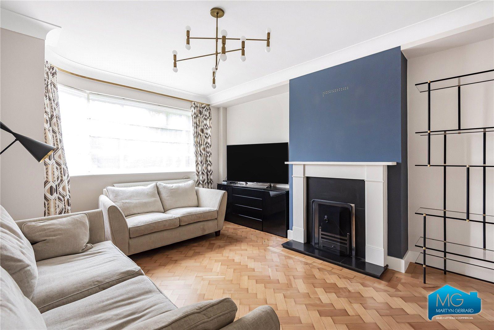 3 bedroom Semi-Detached House to rent - Martyn Gerrard