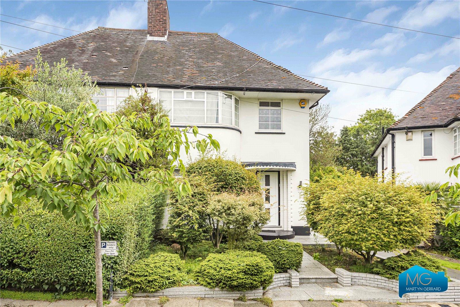 3 bedroom Semi-Detached House to rent - Martyn Gerrard